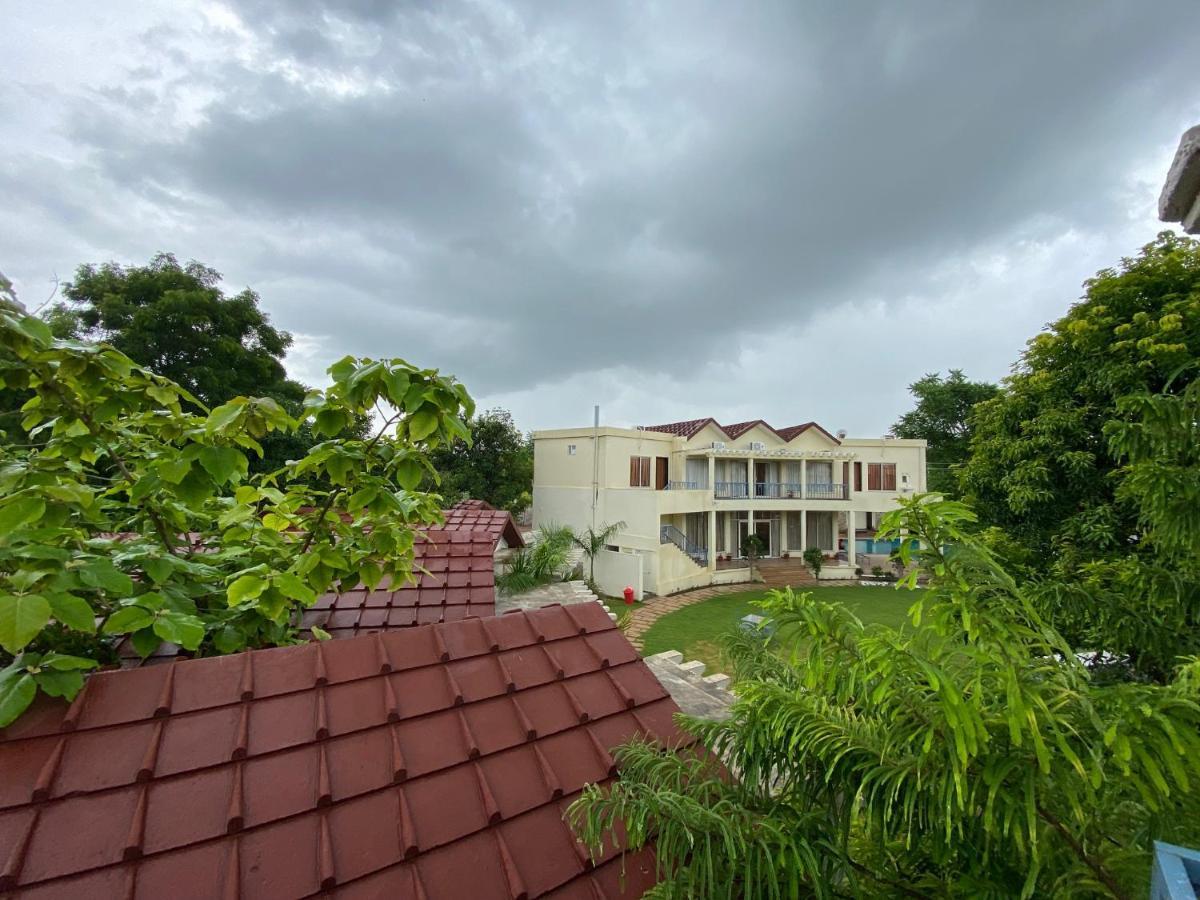 Las Cabanas Resort Pushkar Esterno foto
